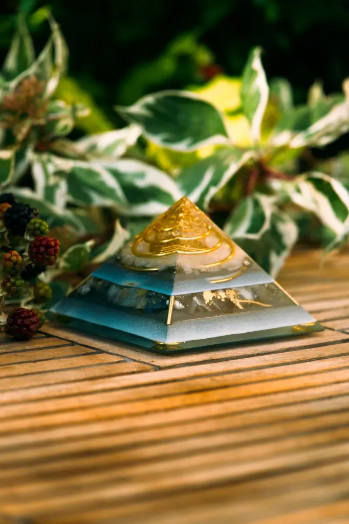 Gizeh Orgonit Pyramide "Isilmar" 