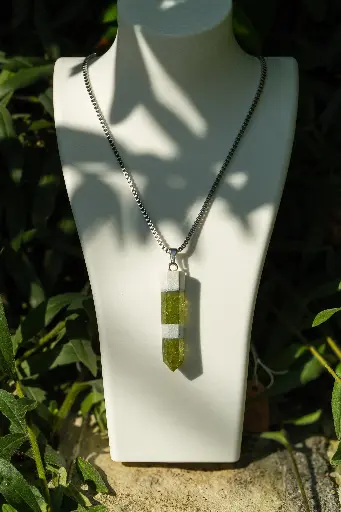 [OK1-240702-01] Orgonite Pendant "Forest Whisper"